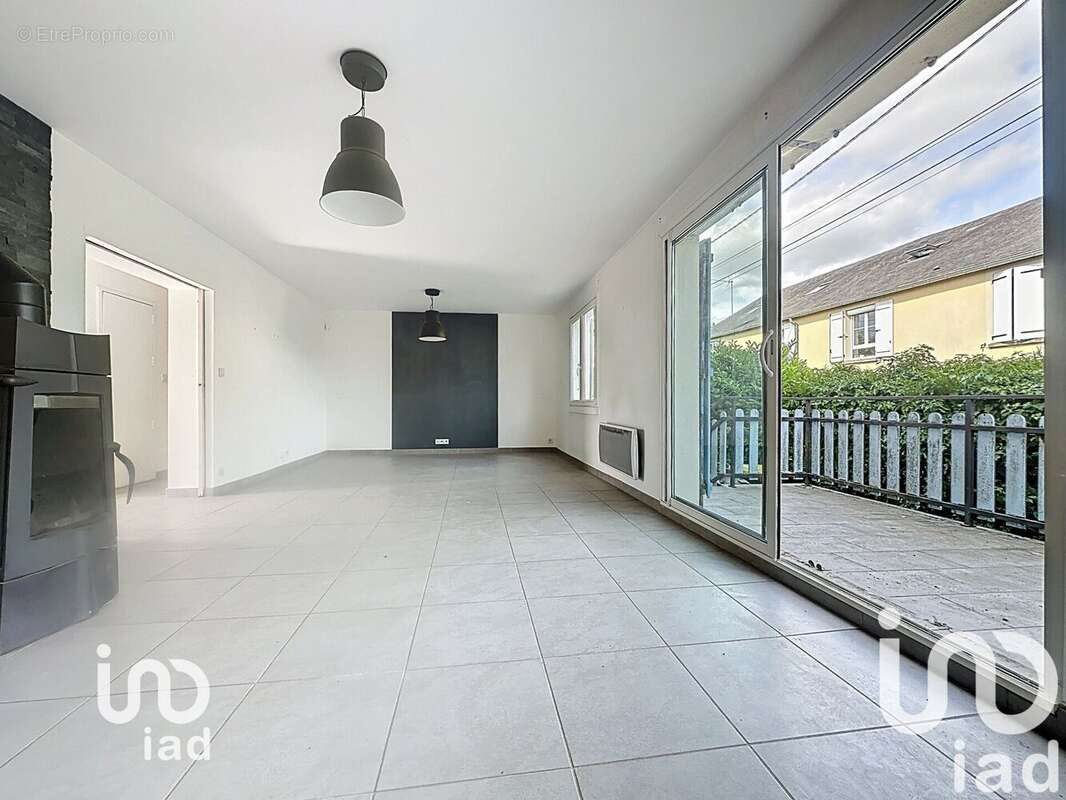 Photo 4 - Maison à PUSSAY