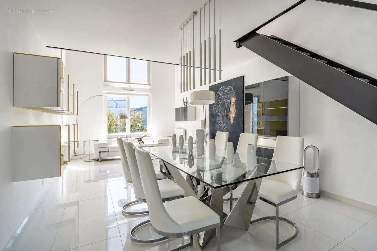 Appartement Duplex de 4 pièces de 82 m² à Stains - photo 9