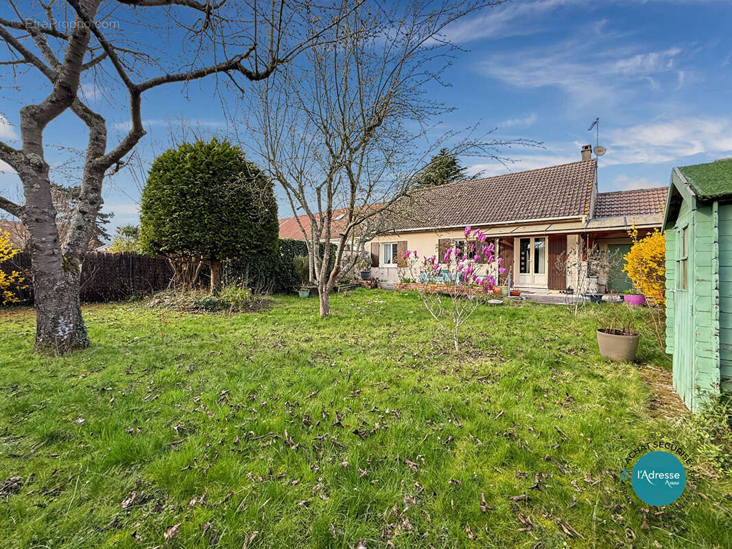 Maison à BALLANCOURT-SUR-ESSONNE