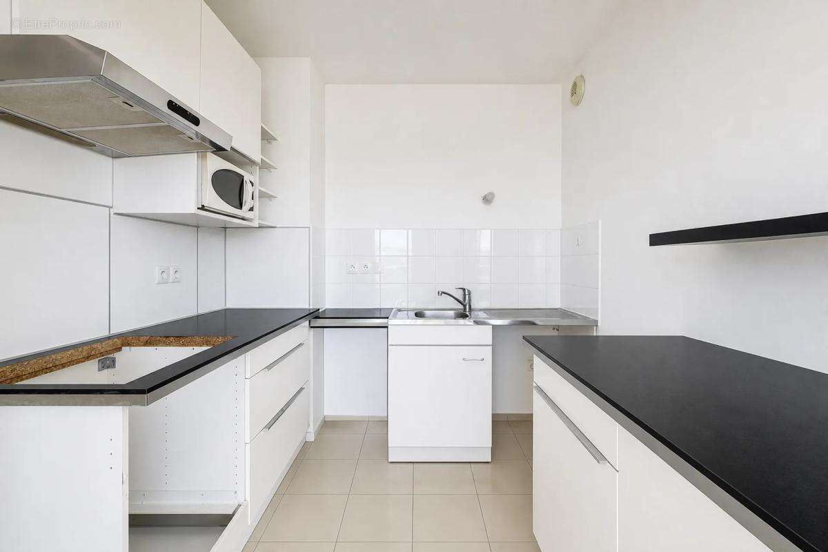 Appartement à MARSEILLE-2E