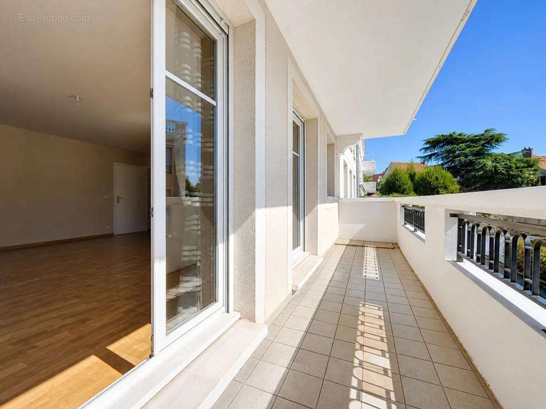 Appartement de 5 pièces de 95 m² à Osny - photo 12