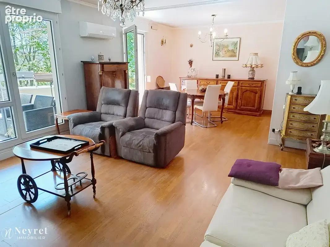 Opportunité : dans une Résidence prisée Hauteclair, T4 de 85,58 m2 avec une terrasse, un balcon, une cave - photo 2