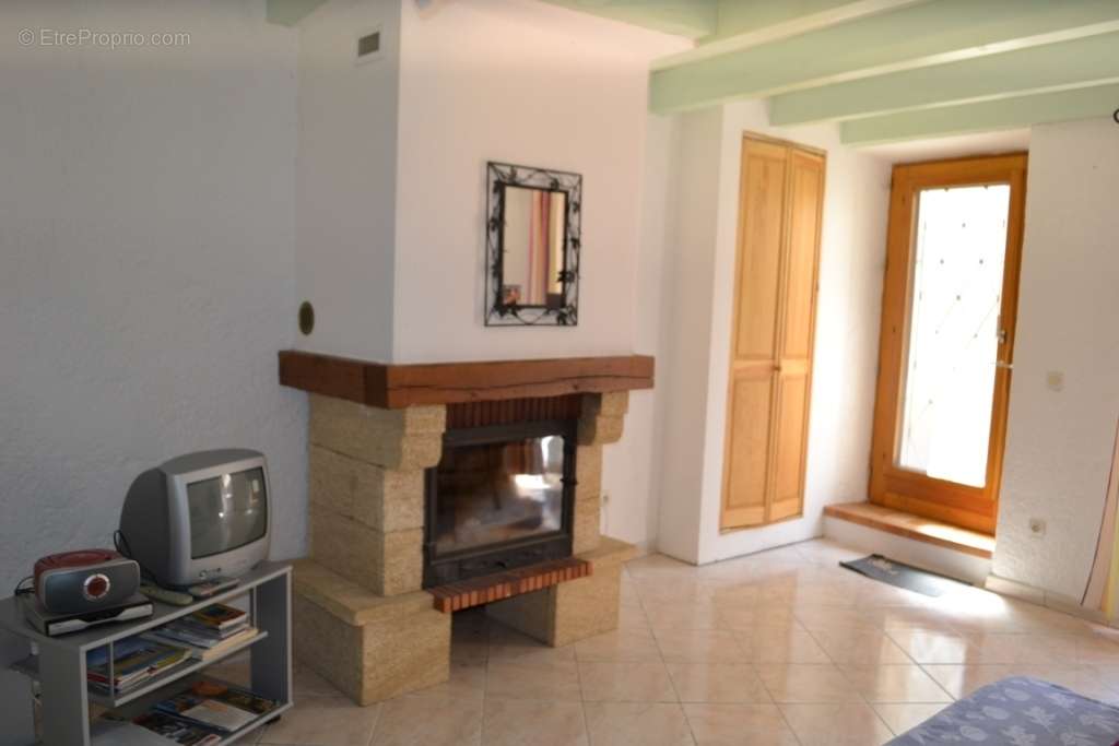 Maison à FELINES-TERMENES