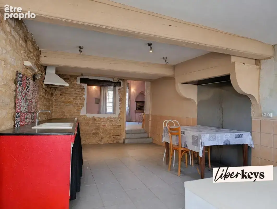 MAISON EN PIERRE COUP DE COEUR - 115 m² habitable - garage - 2 caves - photo 4