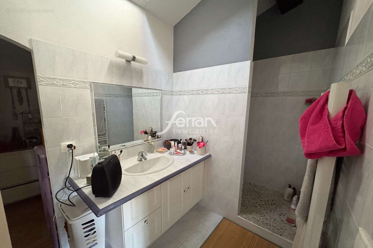 Appartement à CALLAS