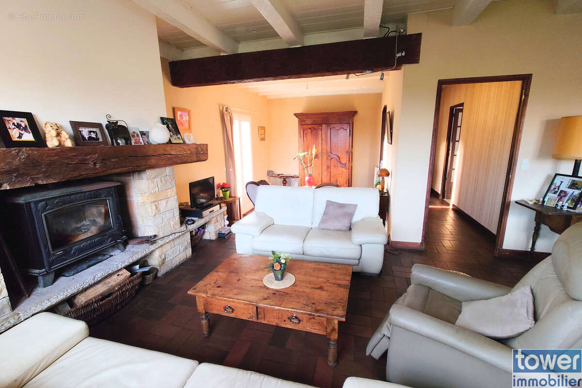 Maison à VILLEFRANCHE-DE-ROUERGUE