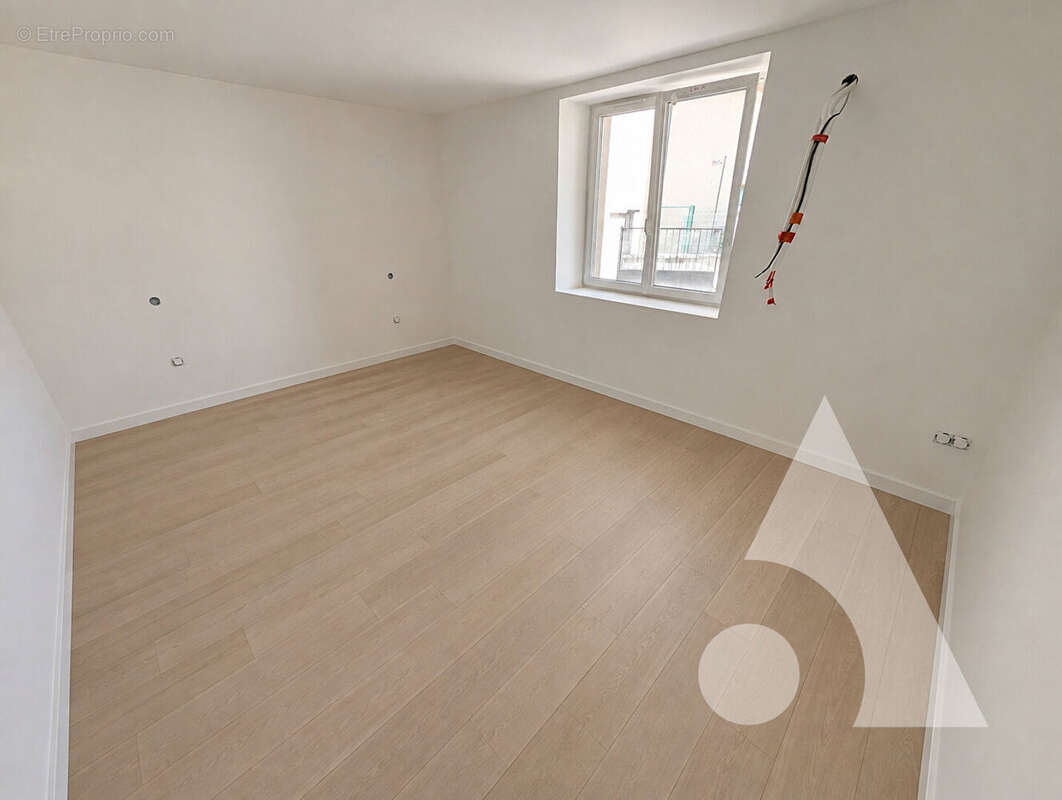 Appartement Foucherans 4 pièce(s) 121 m2 - photo 4