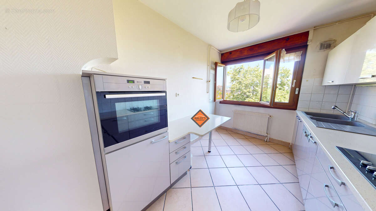 Appartement à LYON-3E