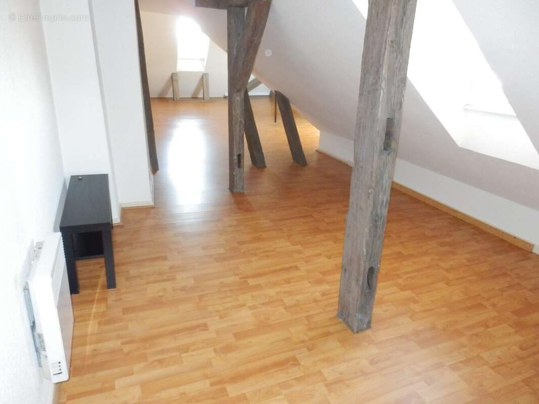 VUE ENTREE VERS SEJOUR  - Appartement à STRASBOURG