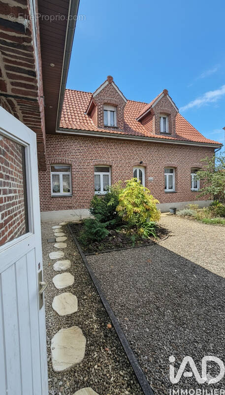 Photo 1 - Maison à LECELLES