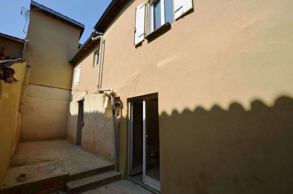 À vendre, Vic-Fezensac (Gers): charmante maison de ville 4 chambres, 2 au rdc, avec garage et cour, proche commodités - photo 18