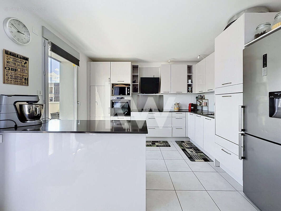 Appartement à AMBILLY