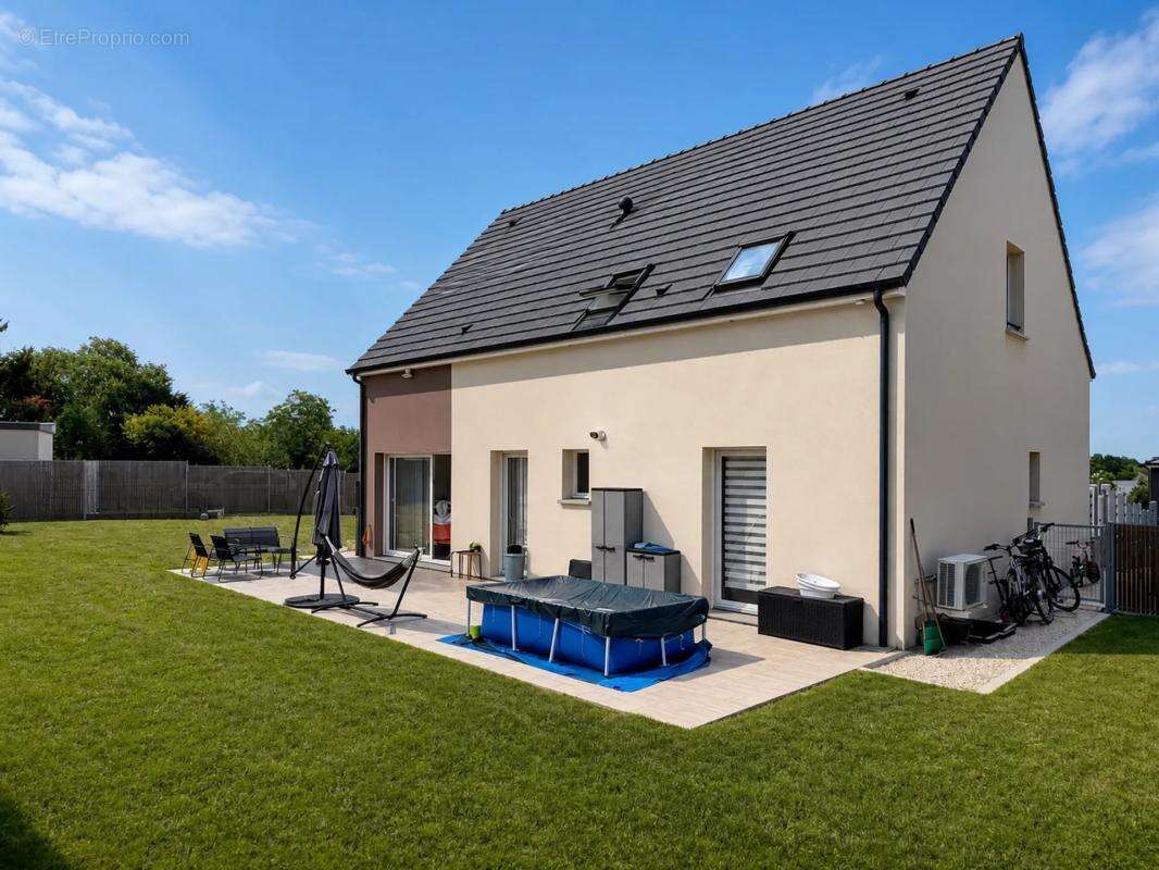 Maison de 6 pièces de 152 m² à Bourges - photo 13
