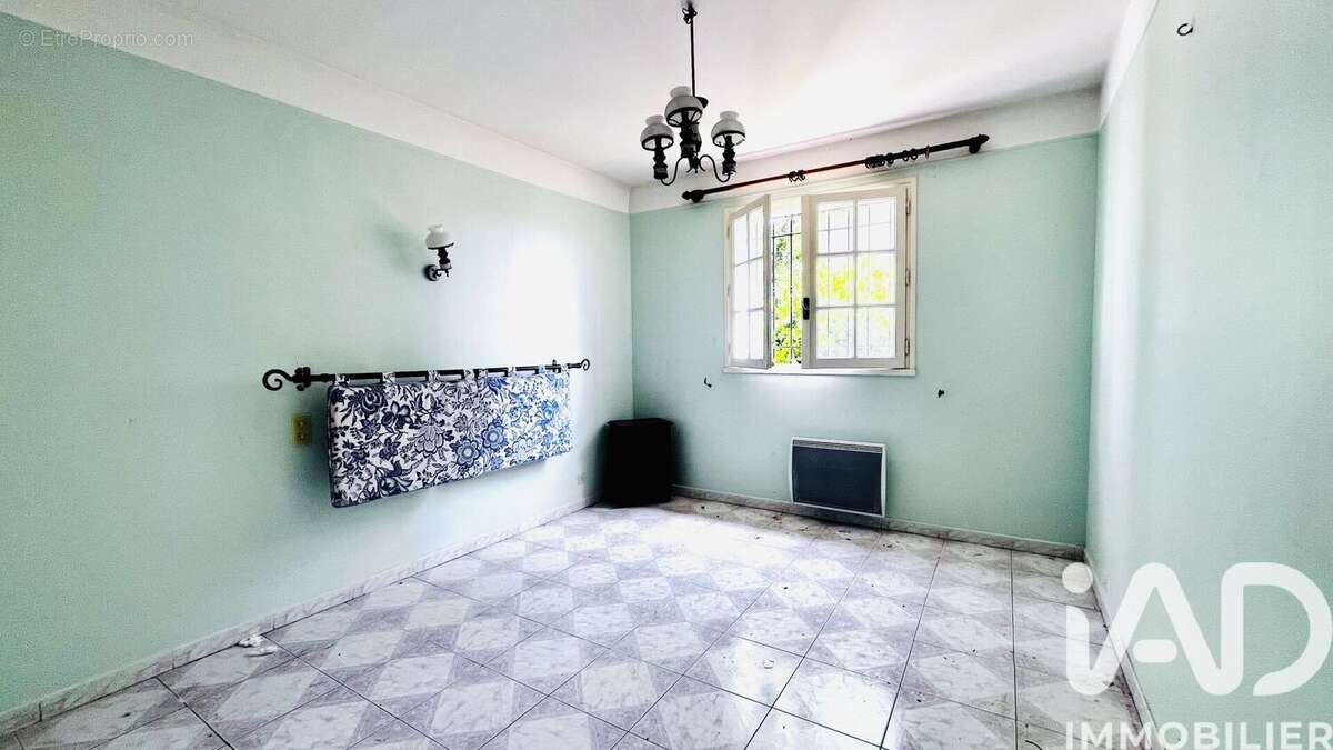 Maison 96 m² à Saint-Raphael  - photo 5
