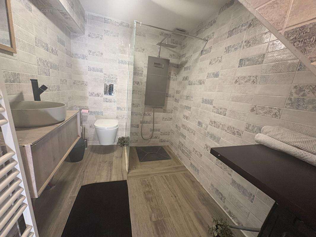 Appartement à MONTREVAULT