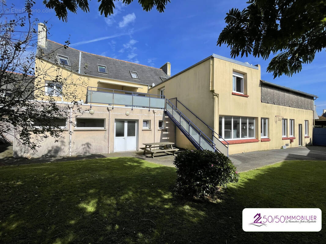 Appartement à LANHOUARNEAU