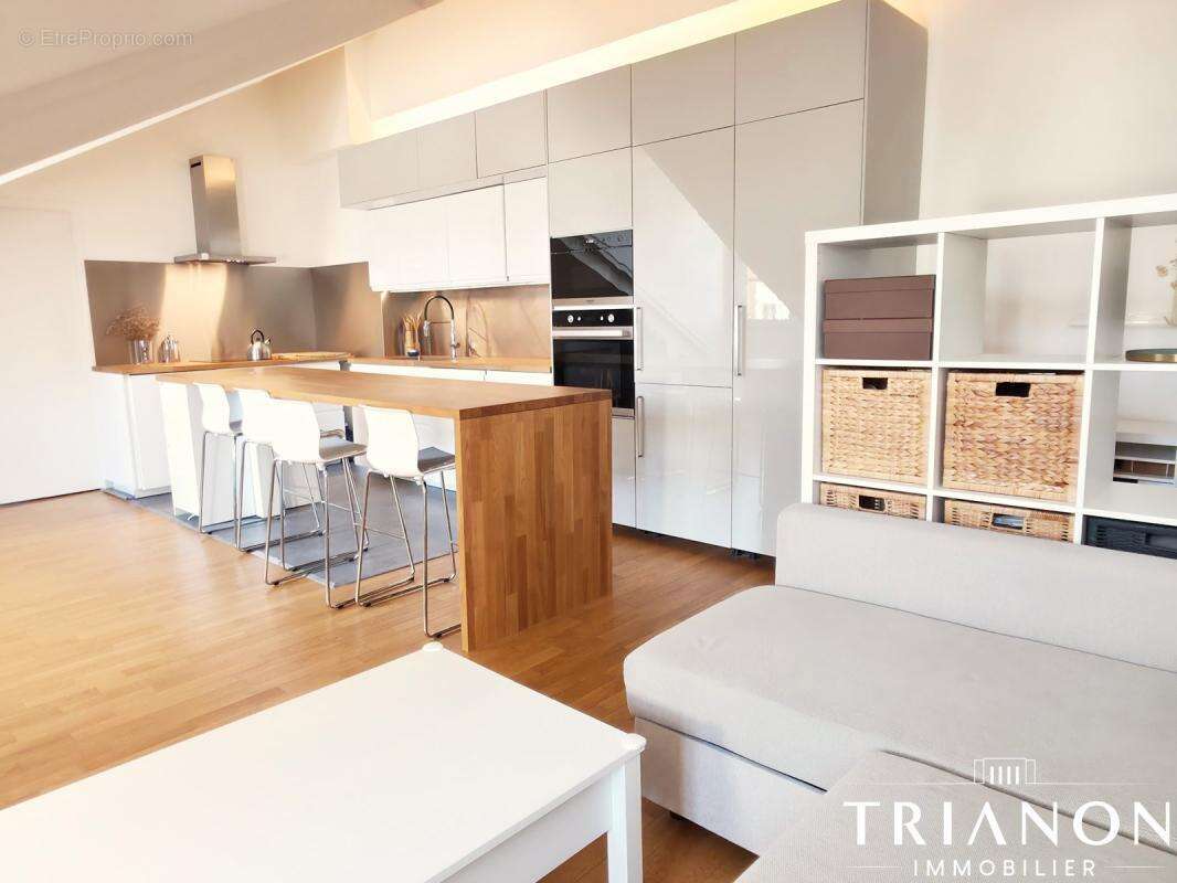 Appartement à VERSAILLES