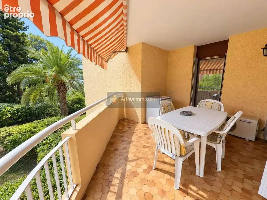 Appartement à SAINT-RAPHAEL