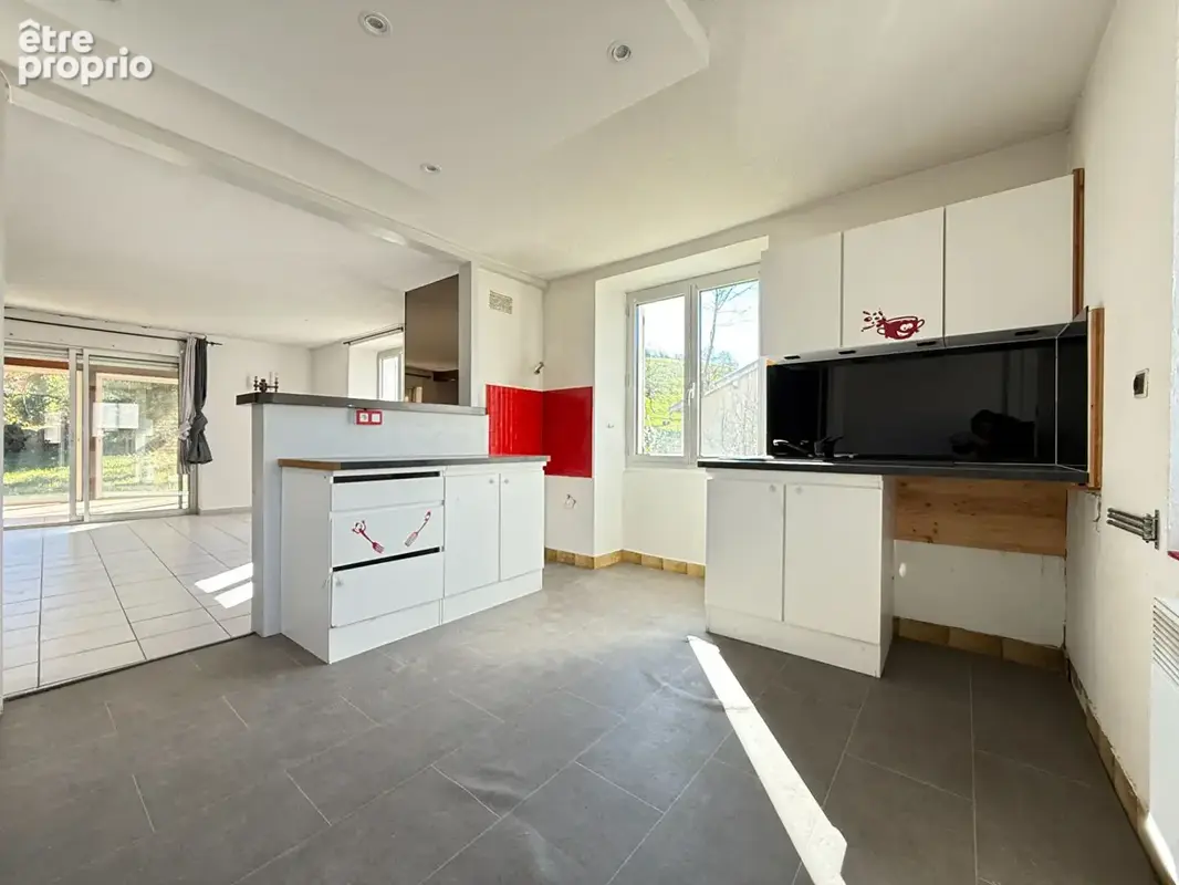 Maison Villeneuve-Sous-Pymont / 4 pièces / 2 chambres / 74 m² - photo 2