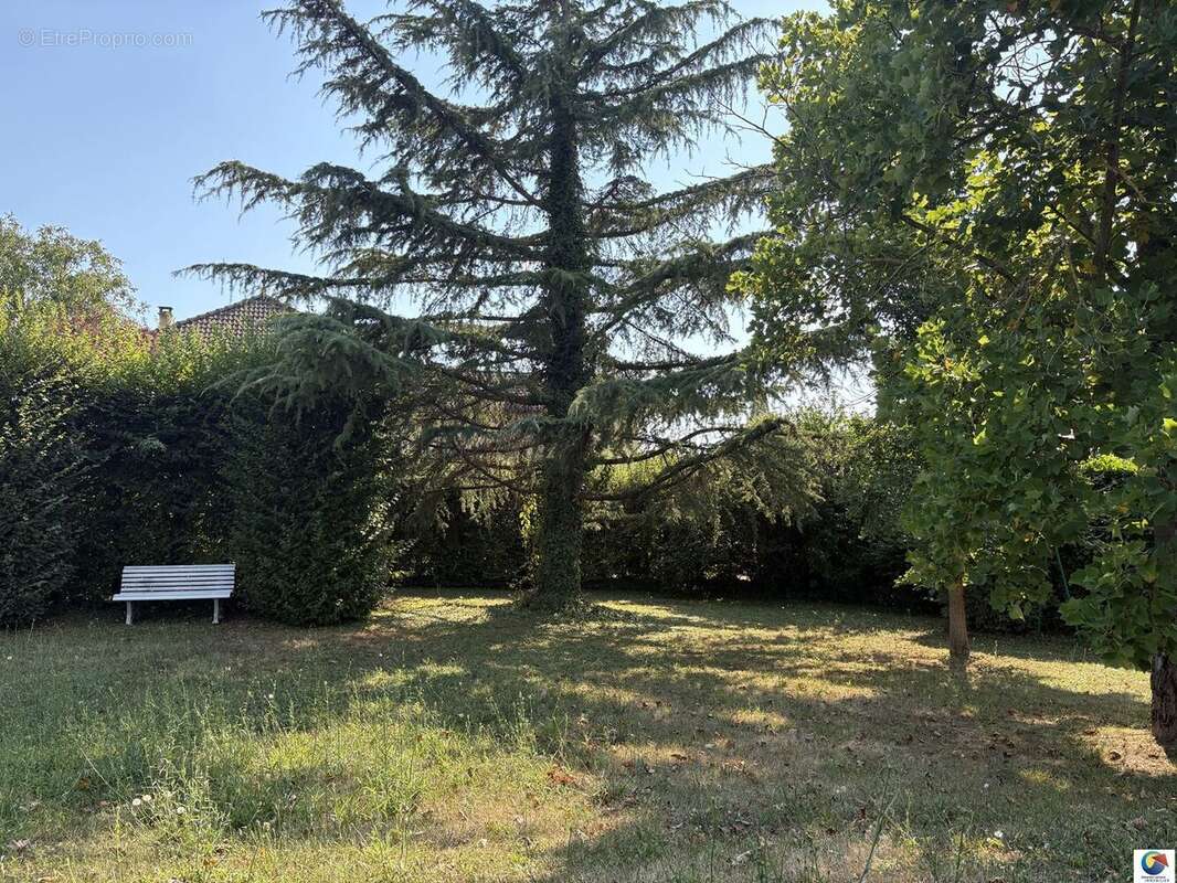 Maison à LA VERPILLIERE