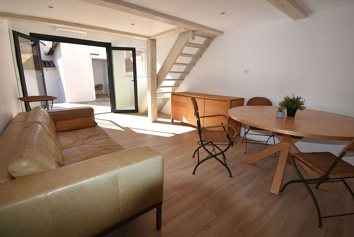 Appartement à SAINT-RAPHAEL