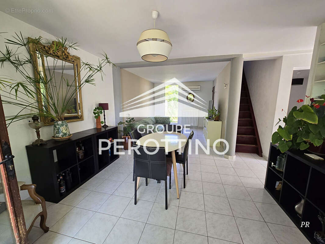 Maison à LA BOUILLADISSE