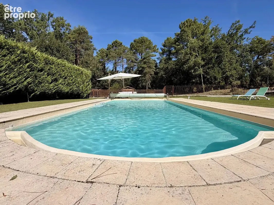 Élégante propriété avec villa principale, mazet en pierres et piscine - photo 57