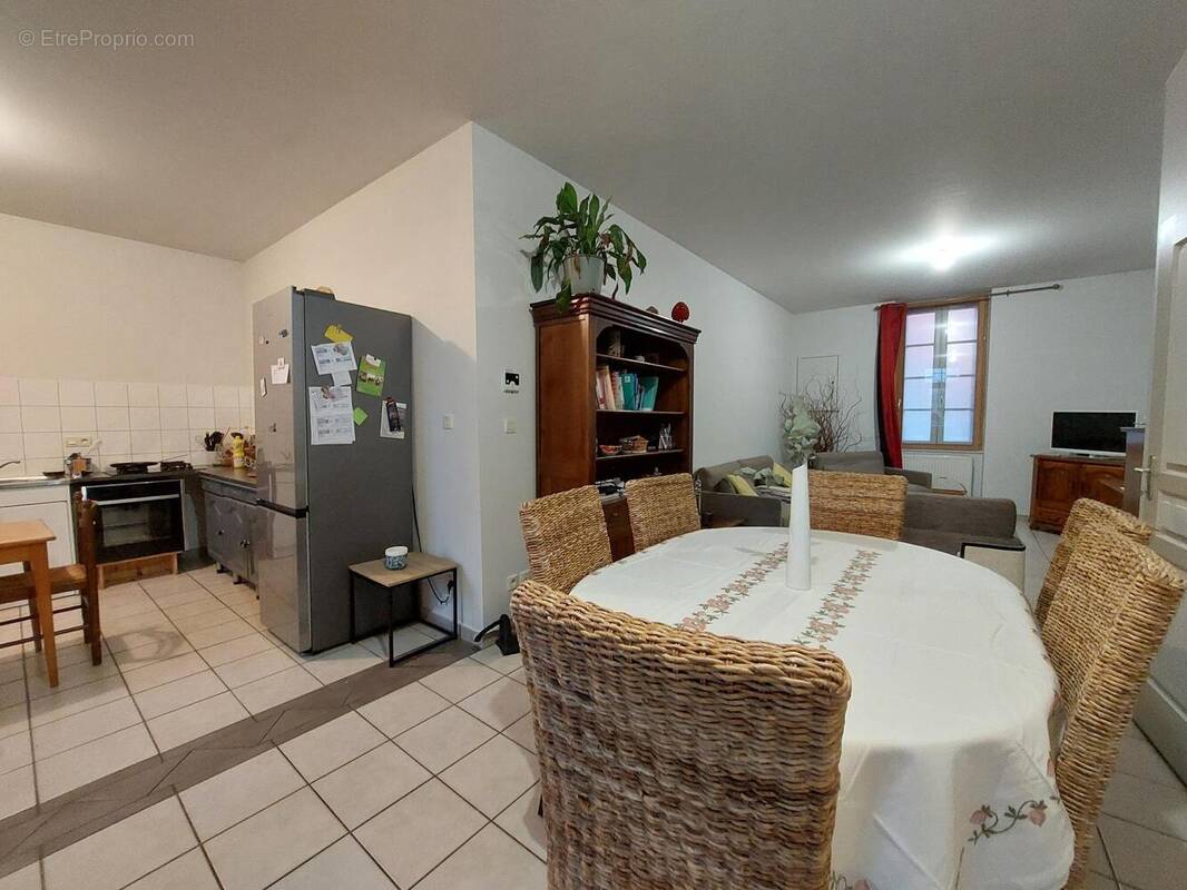 Photo 1 - Appartement à CUISERY