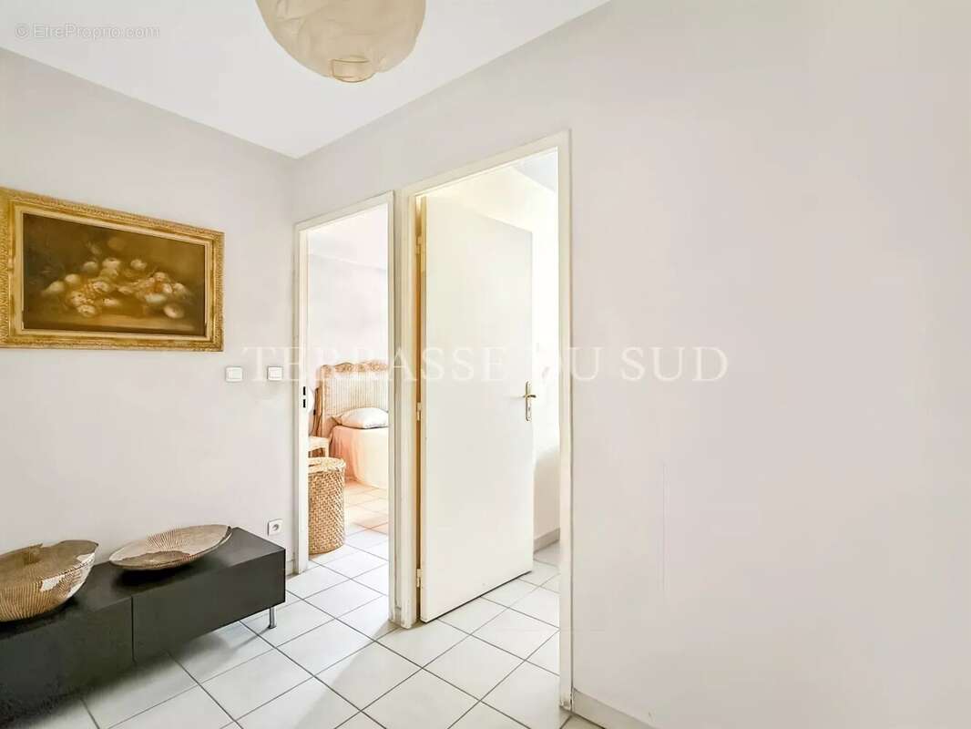 Vente Appartement 3 Pièces 70 m2 avec 50 m2 de Terrasse et Jardin - Chateau Gombert - Marseille 13 - photo 11