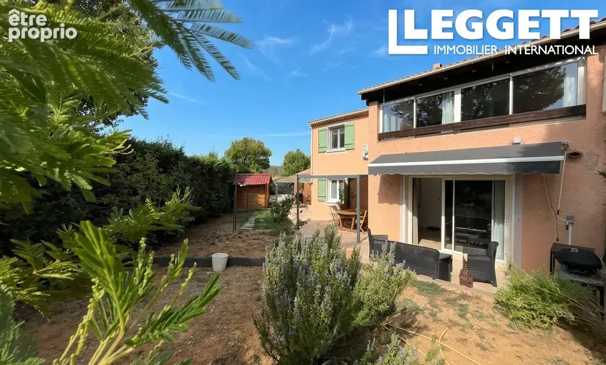 Lovely 5 bedroom house with garage, garden and swimming pool in Le Val, a lovely village in Provence - photo 6