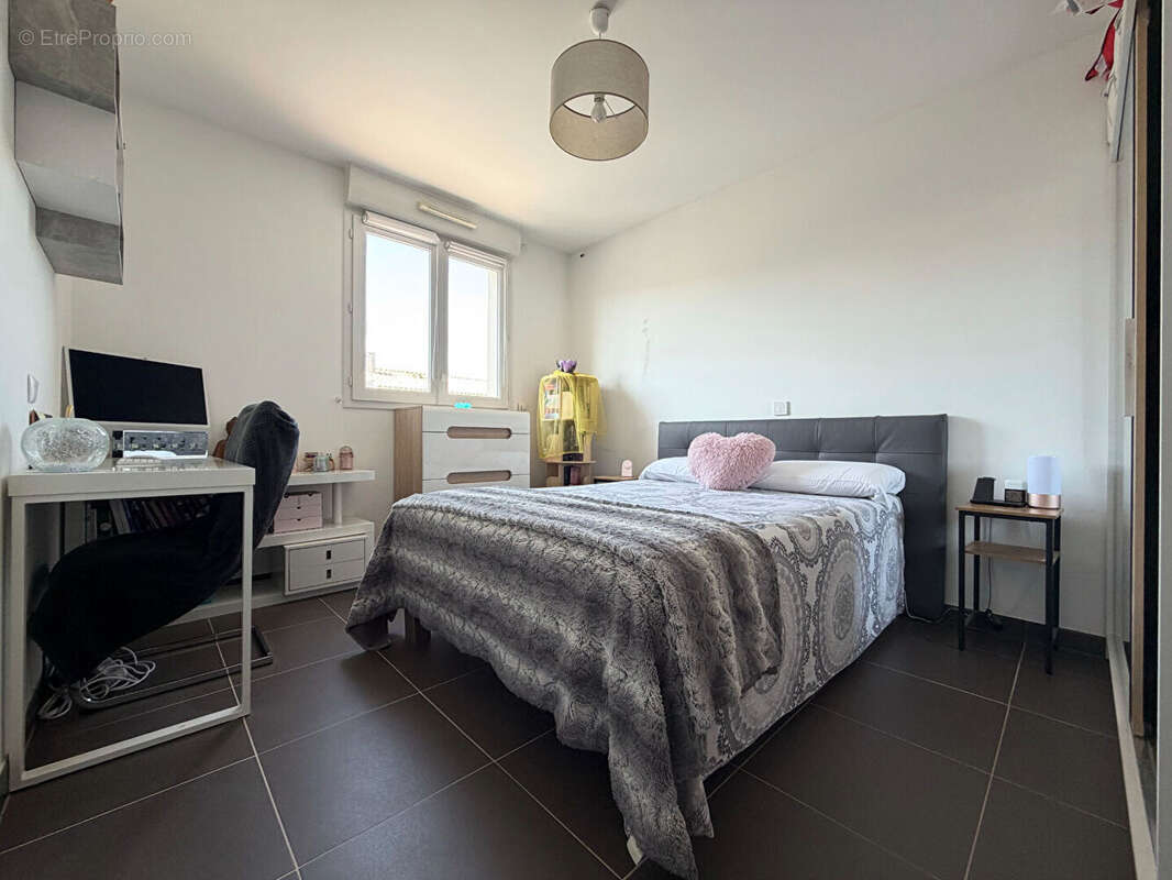 Maison à CHATEAUNEUF-LES-MARTIGUES