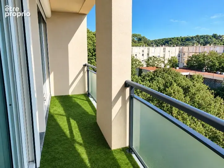Photo Appartement à Aix-En-Provence au prix de 299 000€