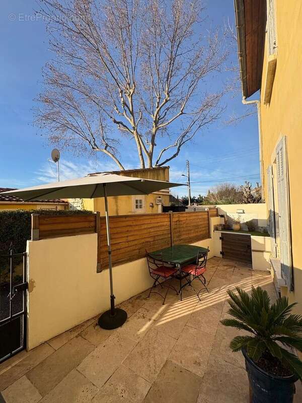 Appartement à SALON-DE-PROVENCE