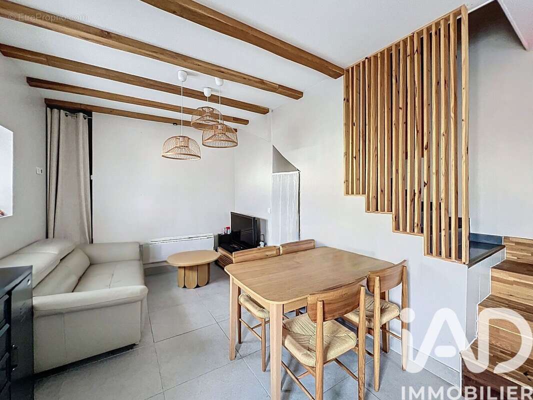 Photo 3 - Maison à BUSSY-SAINT-GEORGES