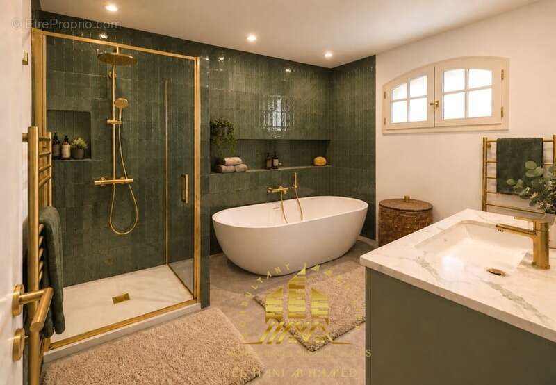 À SEULEMENT 10 MINUTES DE BORDEAUX ! Magnifique maison de plain-pied de 160 m² avec 4 chambres à Artigues - photo 10