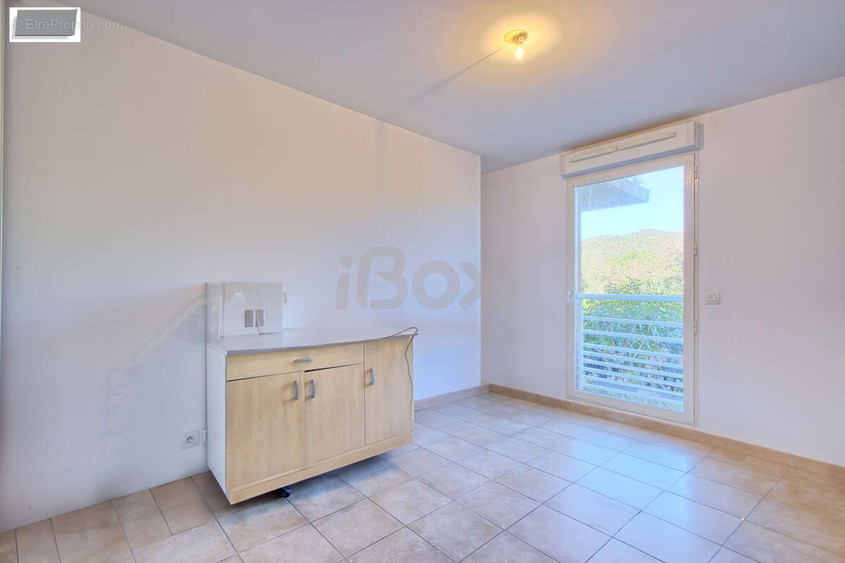 Appartement à HYERES