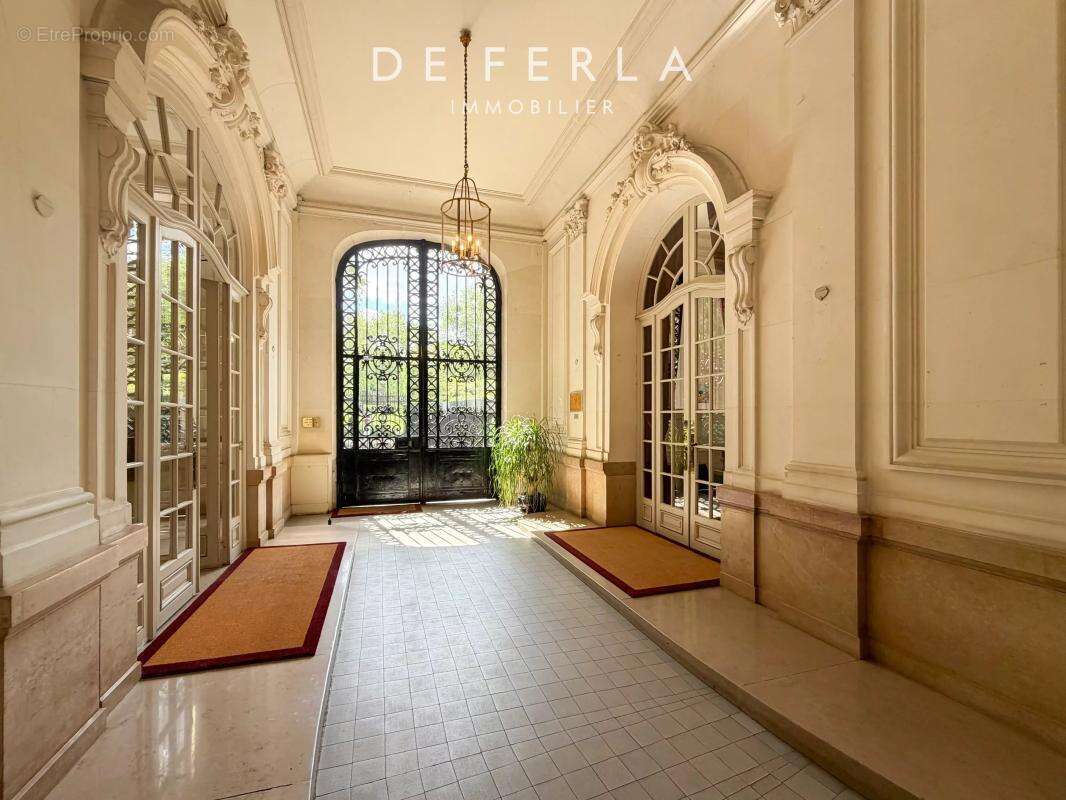 ETOILE/FOCH - Duplex d'exception avec jardin privatif - photo 16