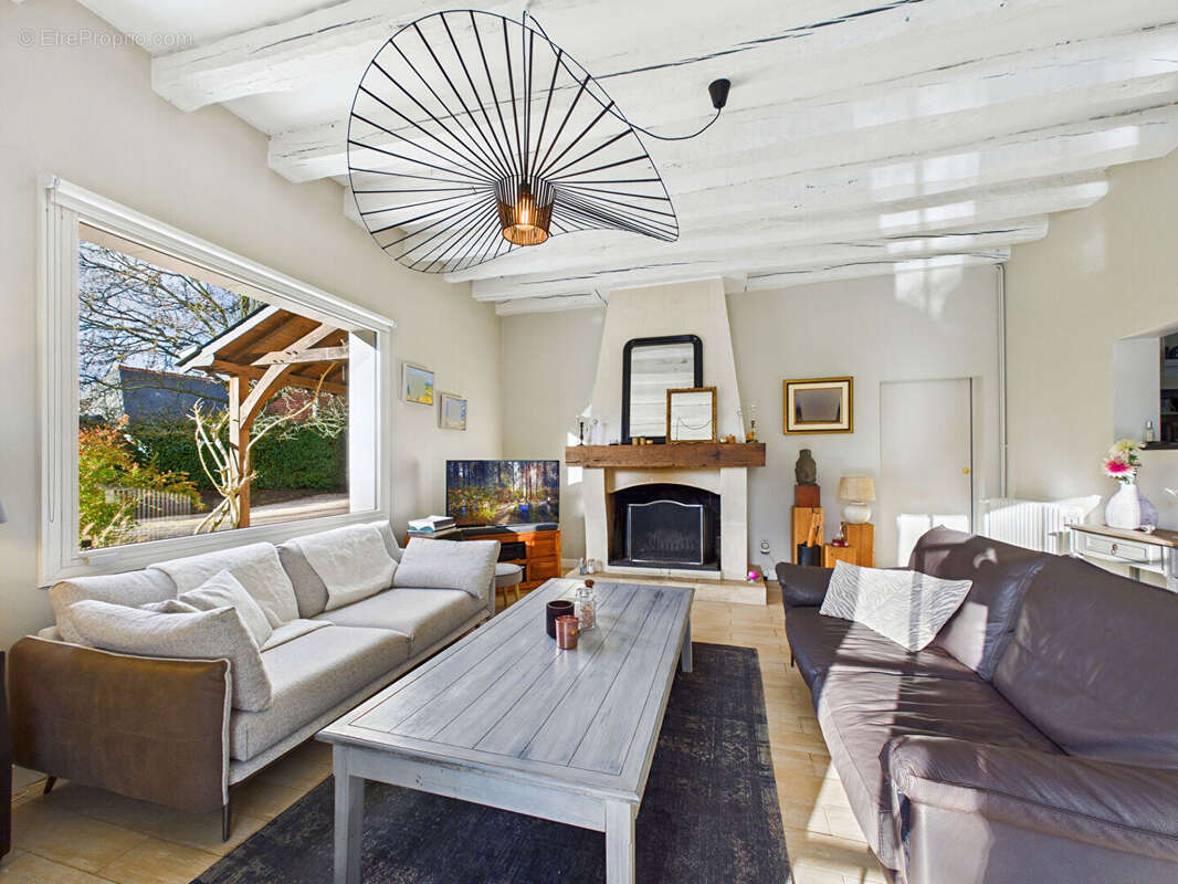 Maison à LA MEMBROLLE-SUR-CHOISILLE