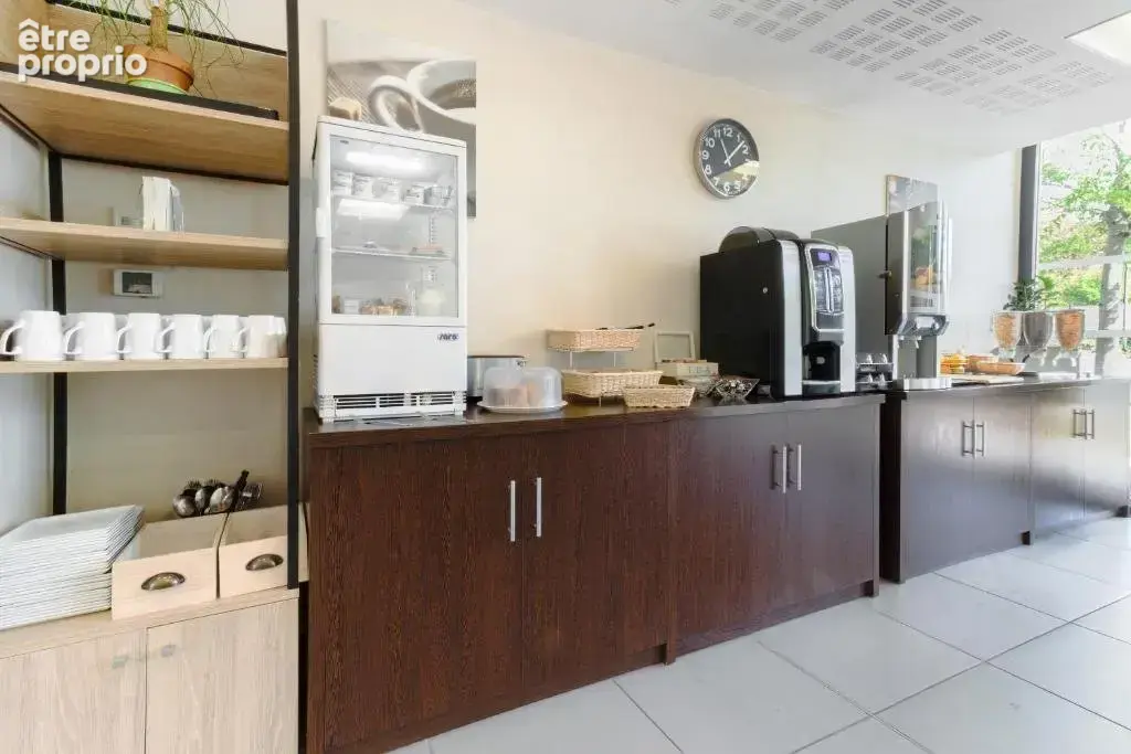 INVESTISSEMENT LOCATIF  Pau  Résidence Affaires All Suites  6,80 % de rentabilité - photo 10