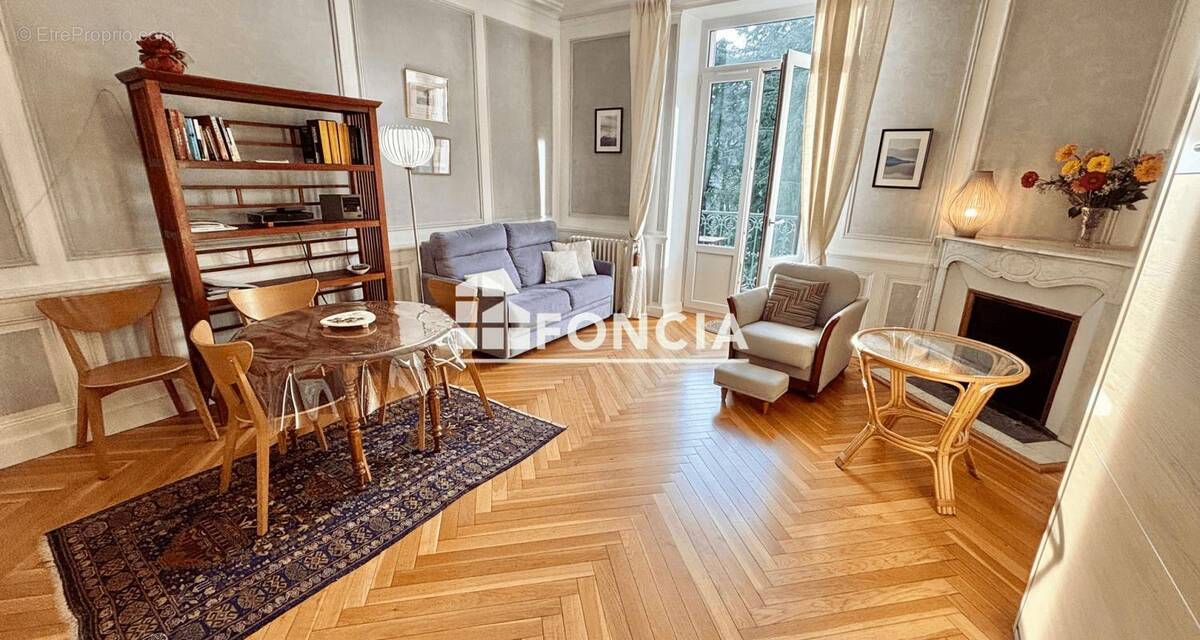 Appartement à AIX-LES-BAINS