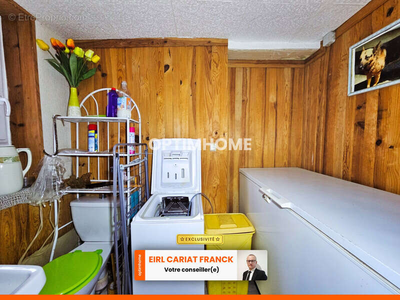 Maison à SAINT-ETIENNE-DE-FURSAC