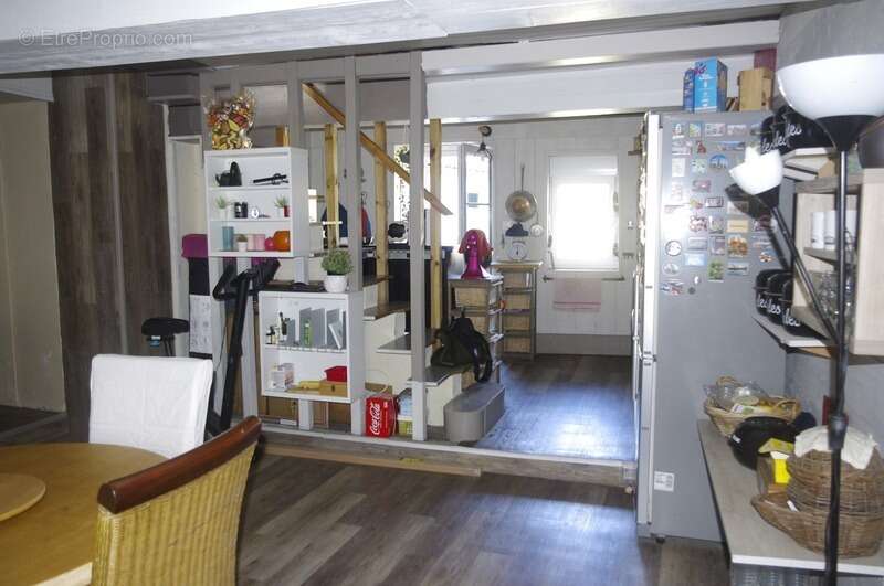 Maison à VIC-FEZENSAC