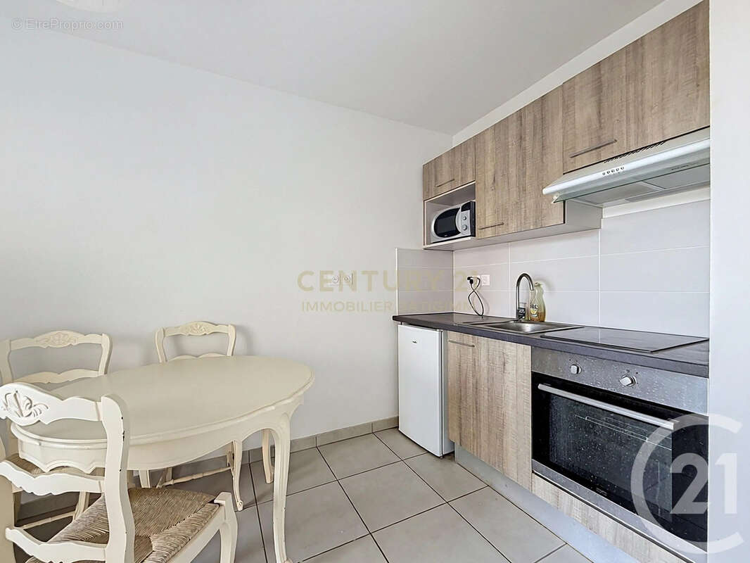 Appartement 37 m² à Villefontaine  - photo 2