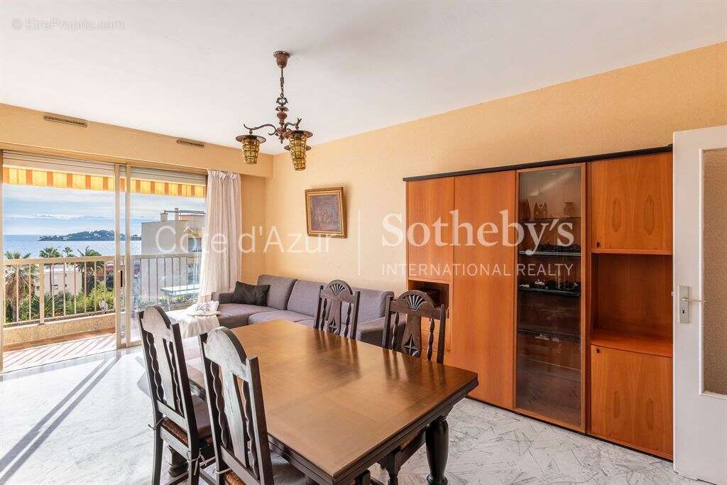Appartement à BEAULIEU-SUR-MER