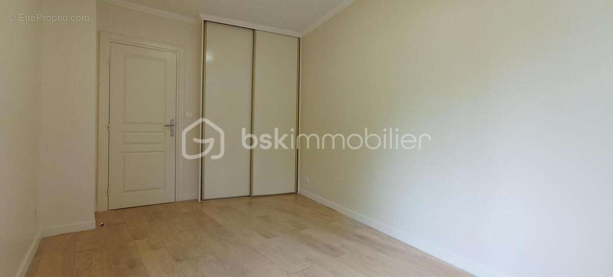Appartement à GIF-SUR-YVETTE