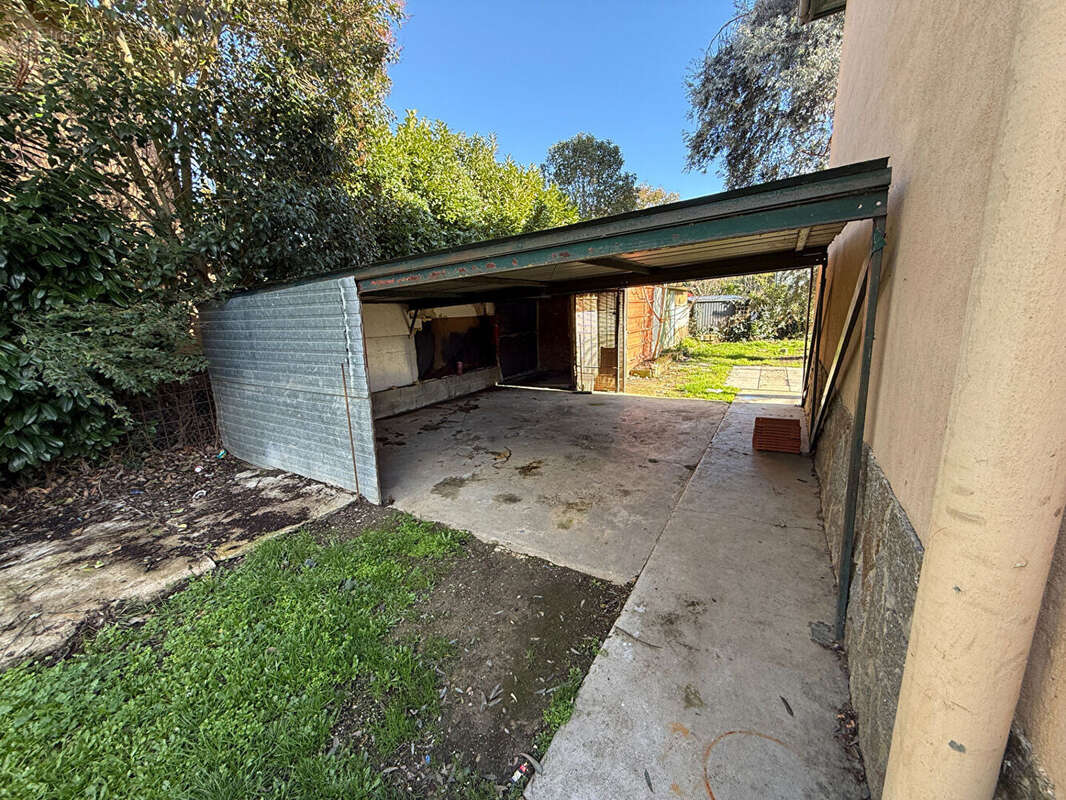 Maison à VILLENEUVE-TOLOSANE