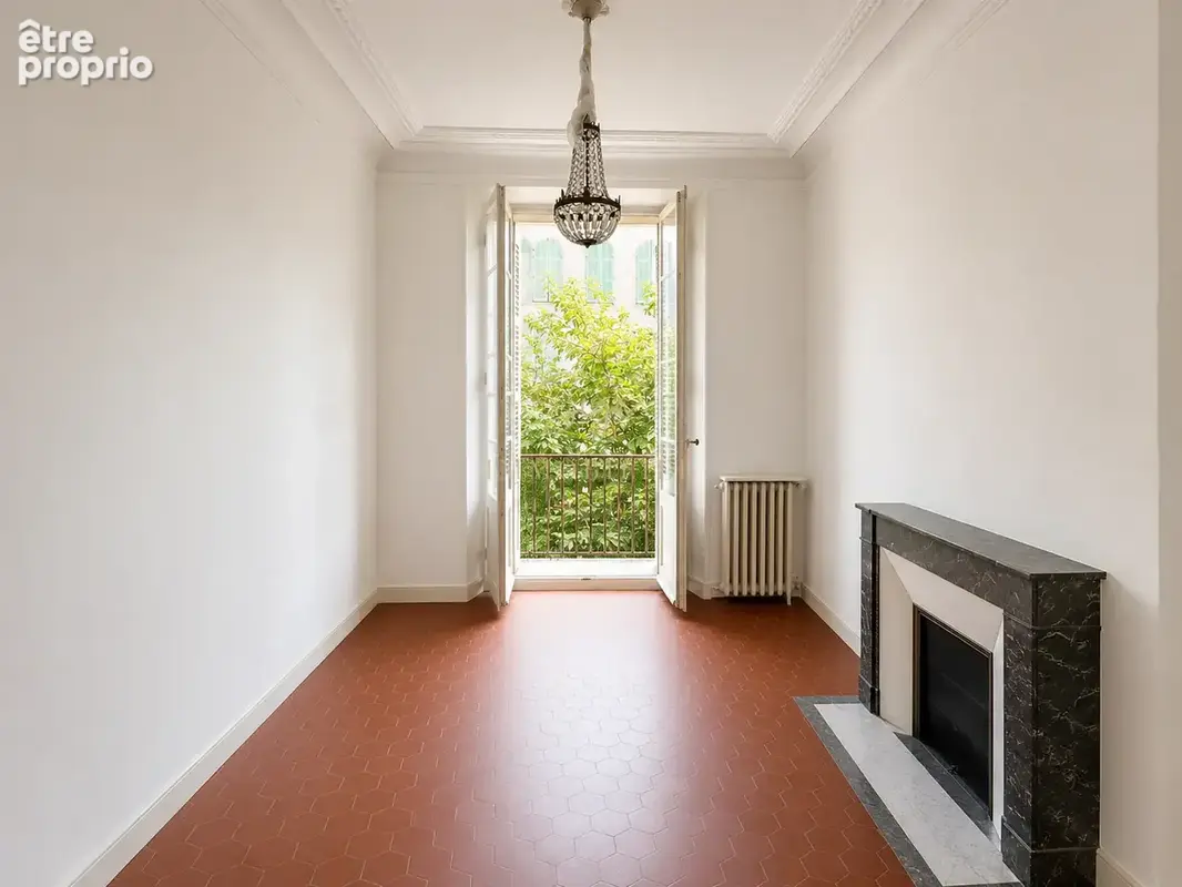 Marseille 13004   cinq-avenues   t4 89 m2   charme de l’ancien   balcon   2 caves - photo 4