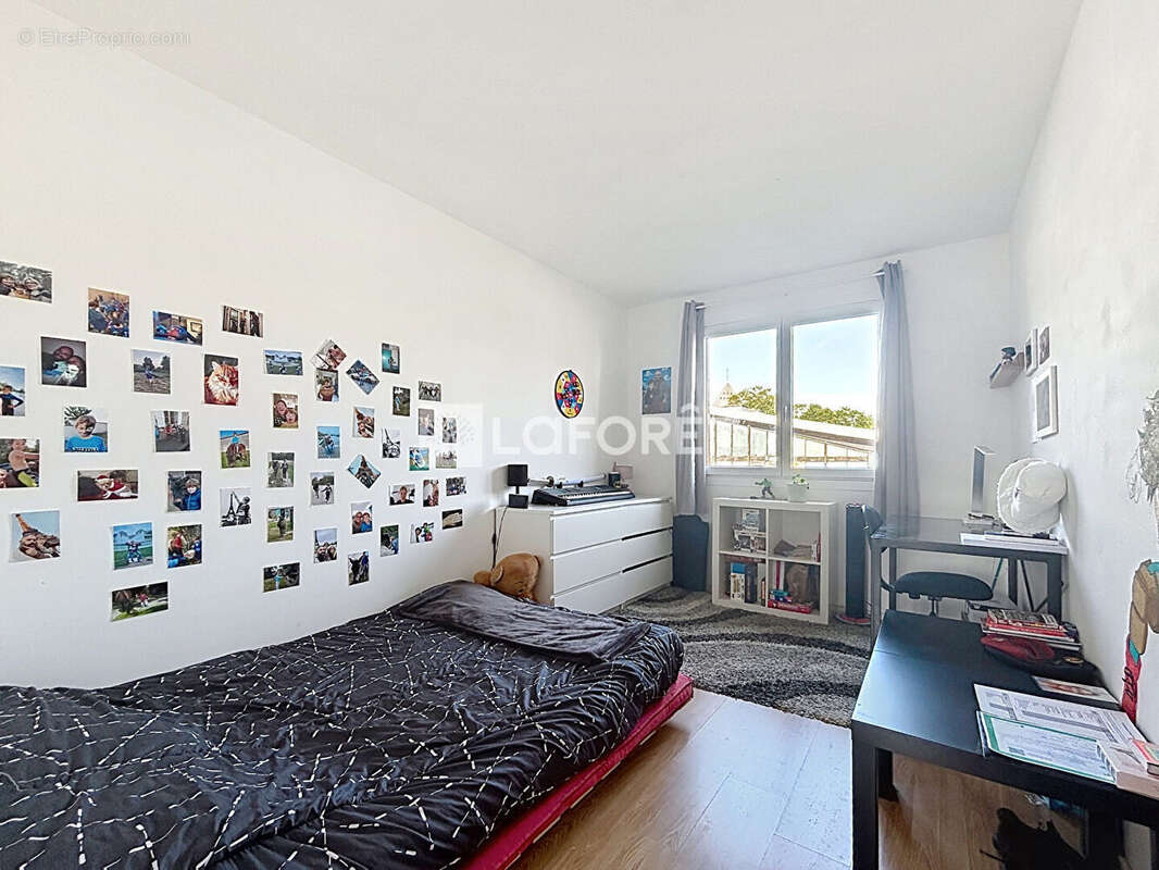 Appartement à SAINT-FARGEAU-PONTHIERRY
