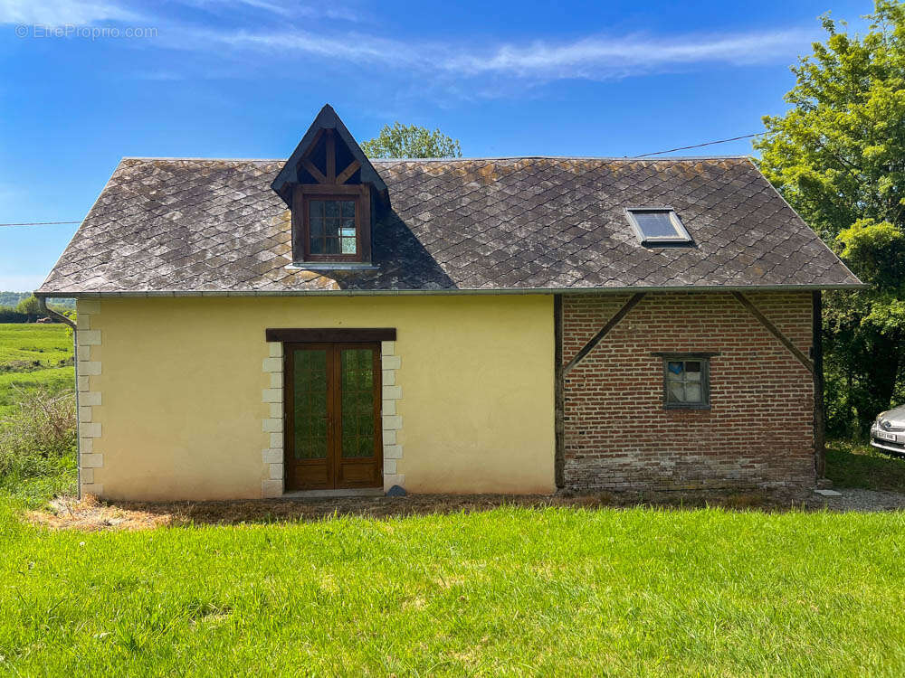 Maison à CROUTTES