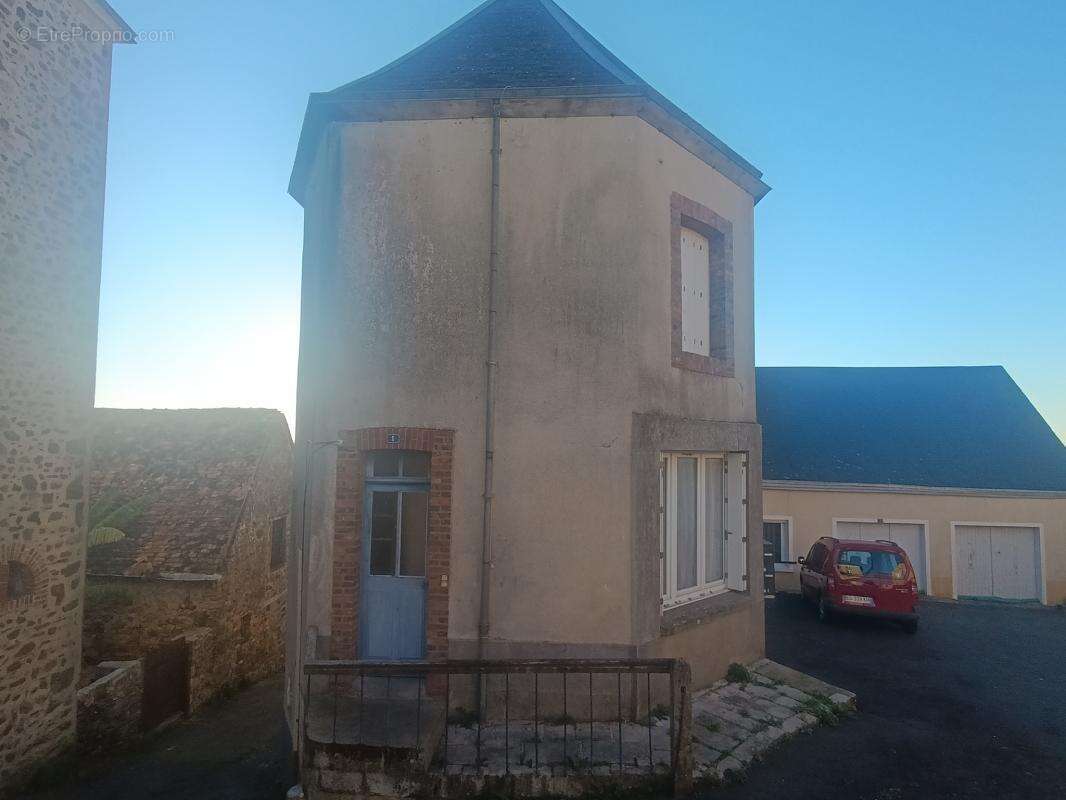 Appartement à SAINT-DENIS-D&#039;ORQUES